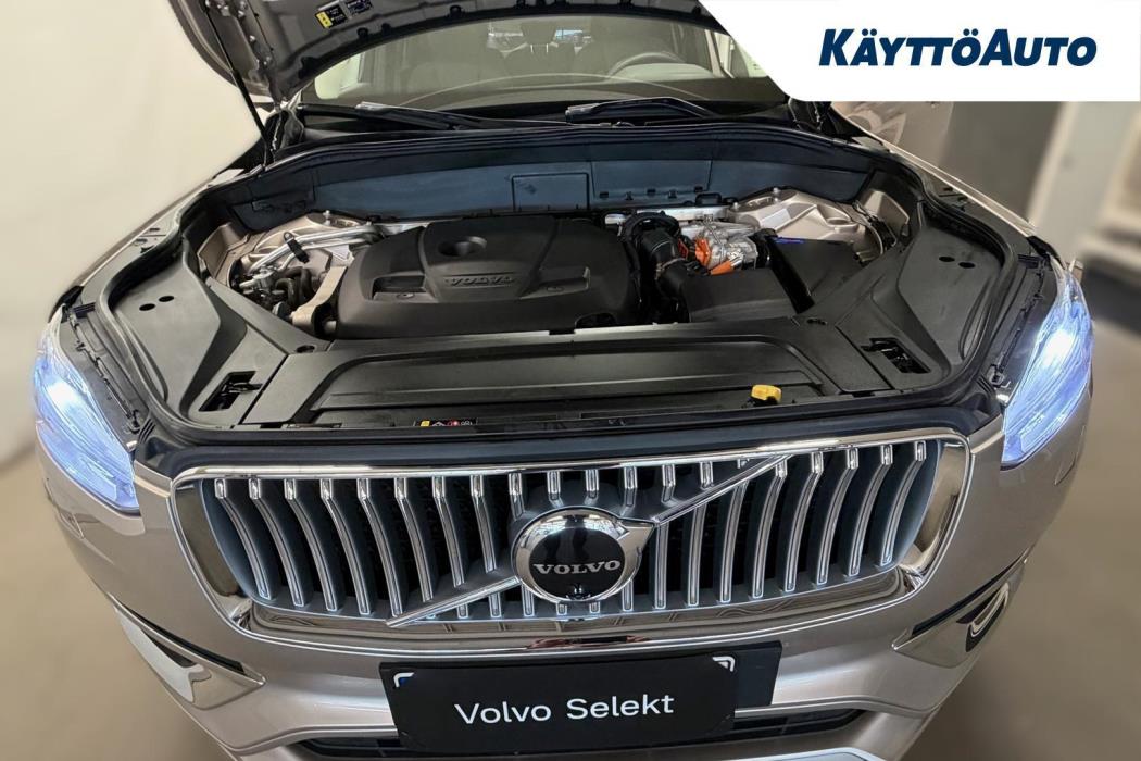 VOLVO XC90 2023