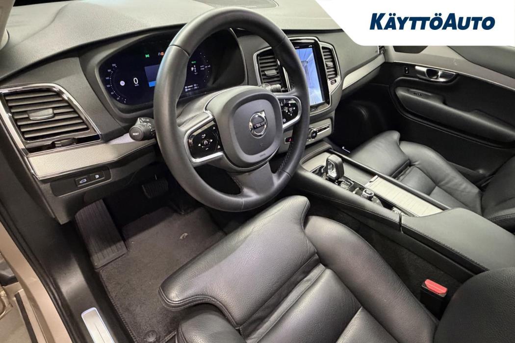 VOLVO XC90 2023