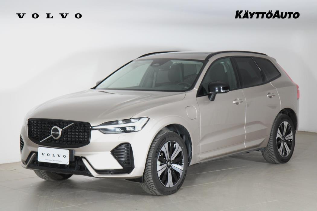 VOLVO XC60 2023