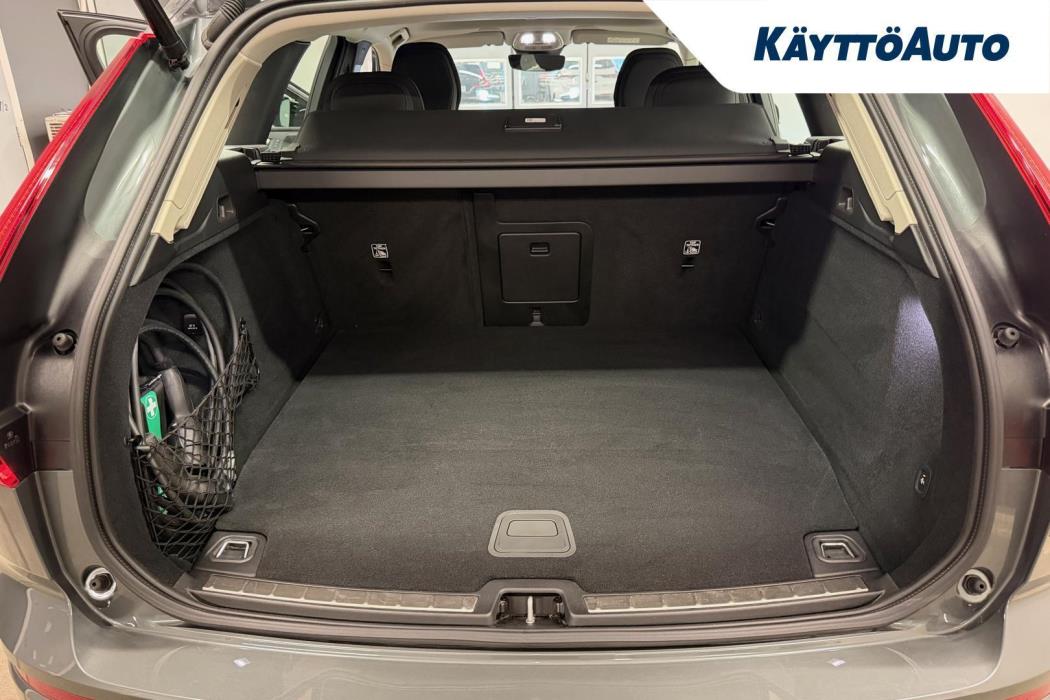 VOLVO XC60 2026