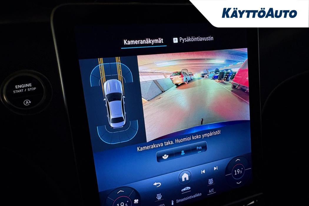 MERCEDES-BENZ C 2022