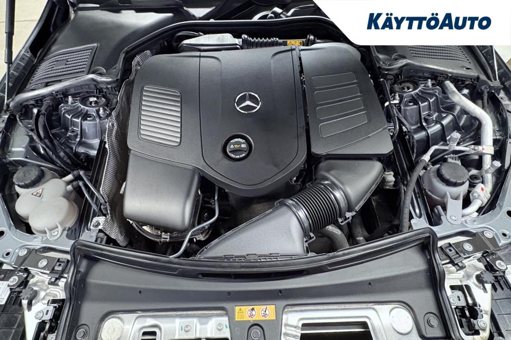 MERCEDES-BENZ C 2022