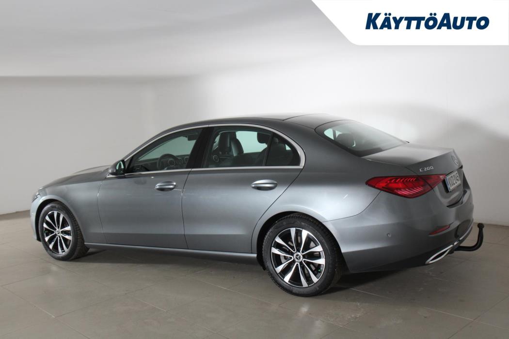 MERCEDES-BENZ C 2022