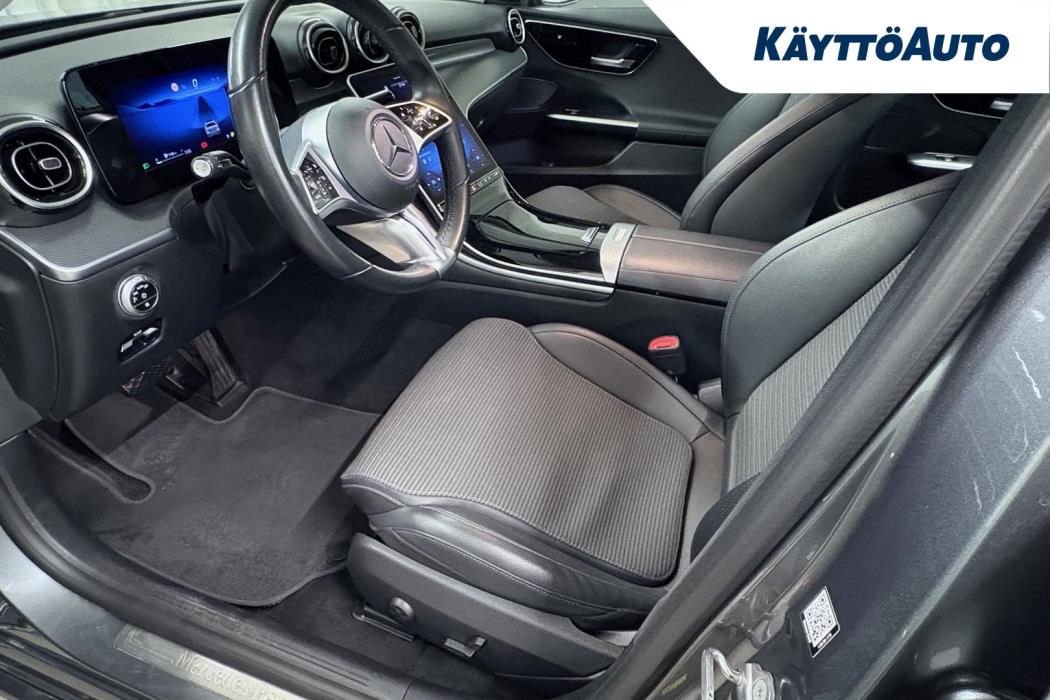 MERCEDES-BENZ C 2022