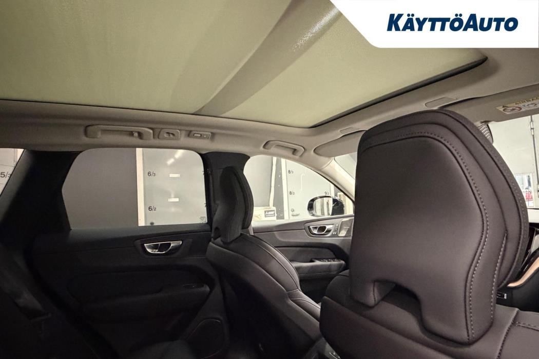 VOLVO XC60 2027