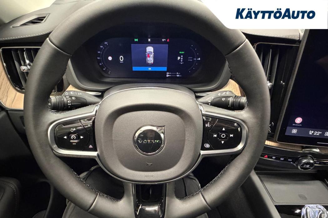 VOLVO XC60 2027