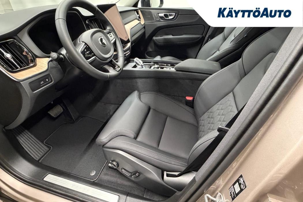 VOLVO XC60 2027