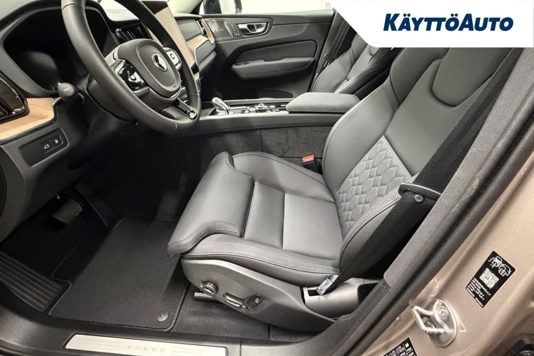 VOLVO XC60 2027