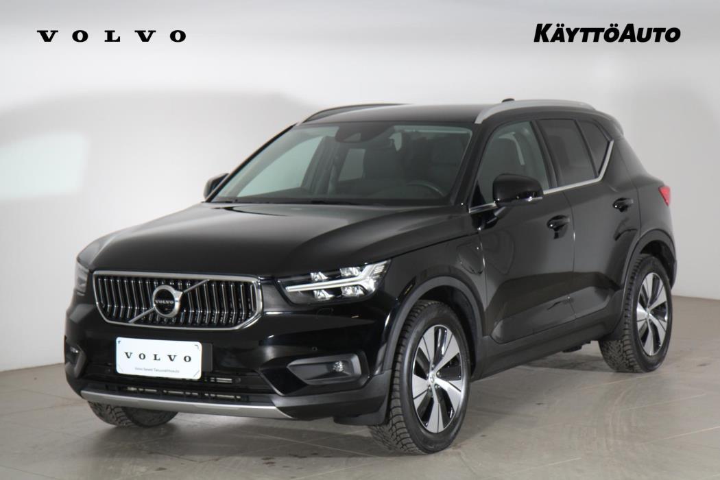 VOLVO XC40 2021
