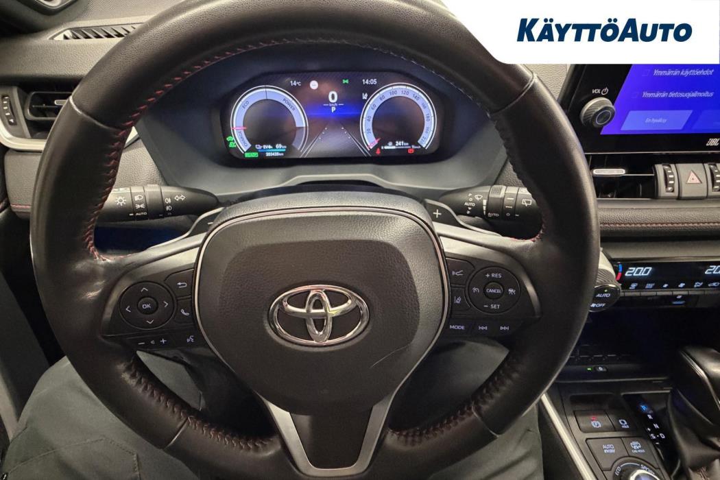 Toyota RAV4 Plug-in 2024