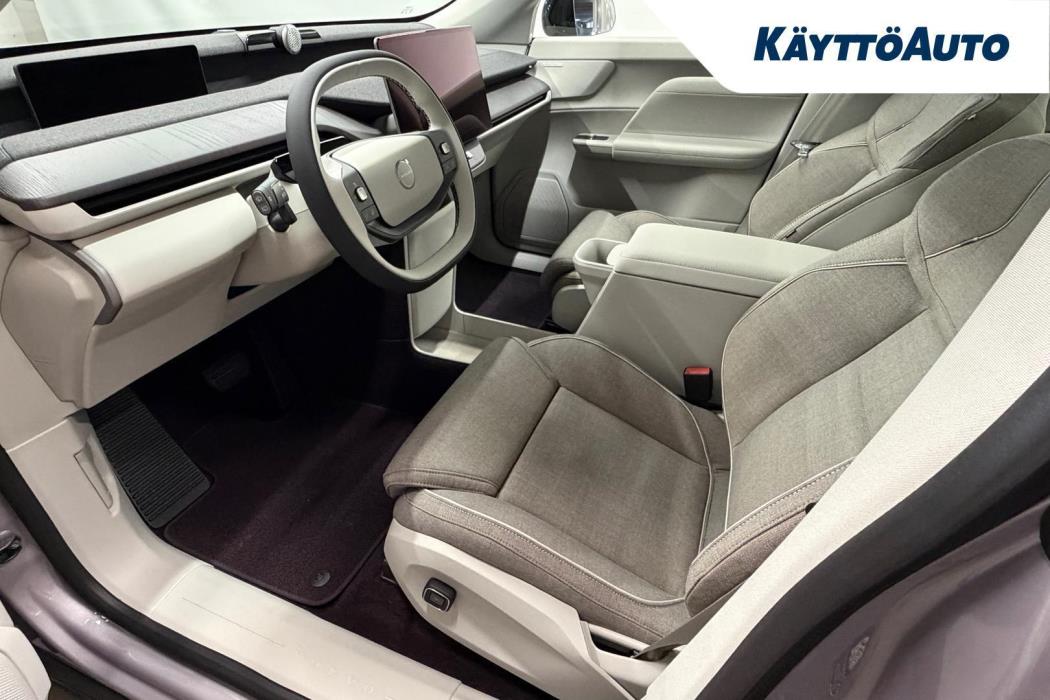 VOLVO EX60 2027