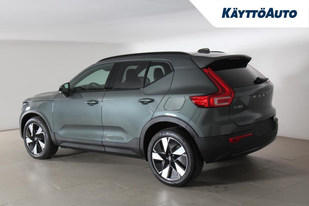 VOLVO EX40 2027