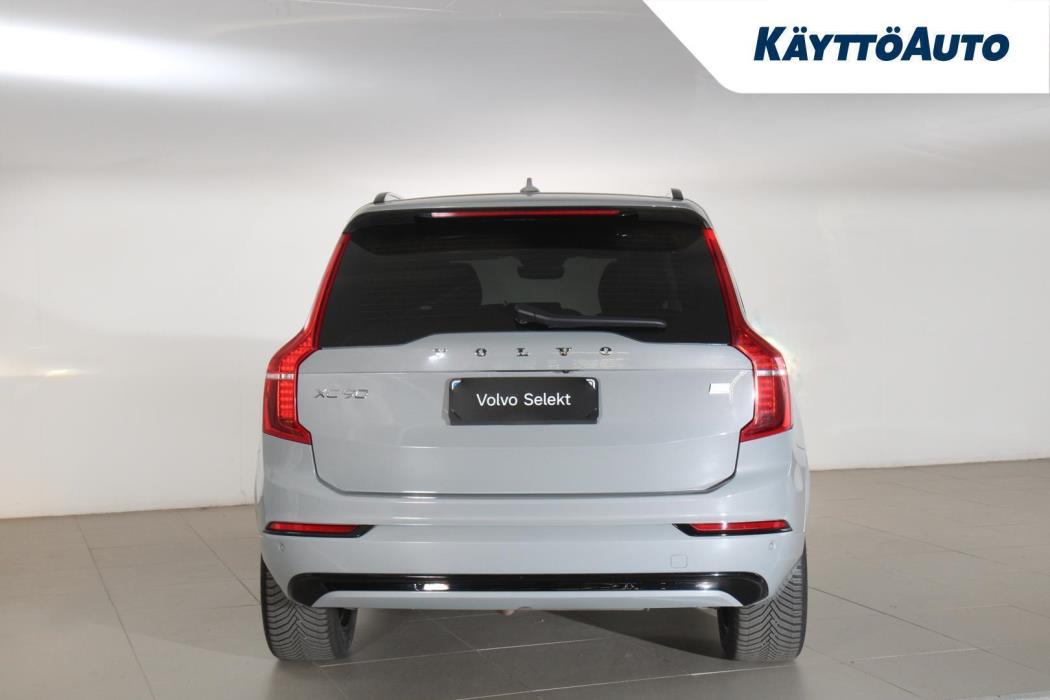 VOLVO XC90 2024