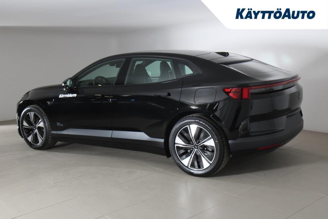 POLESTAR 4 2026