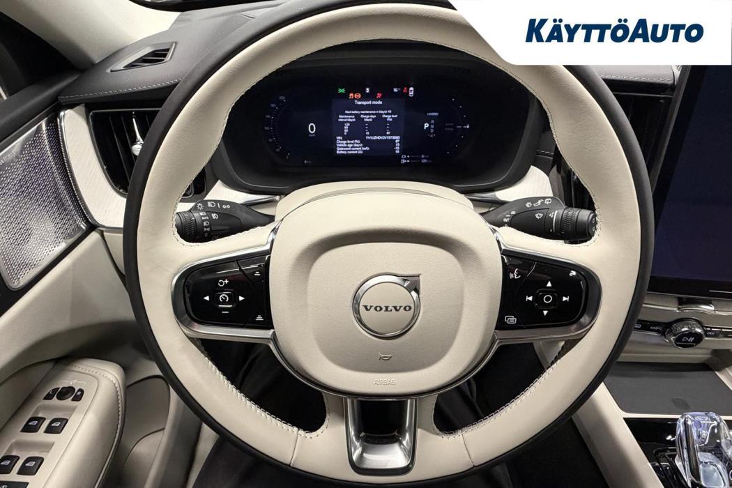 VOLVO XC60 2027