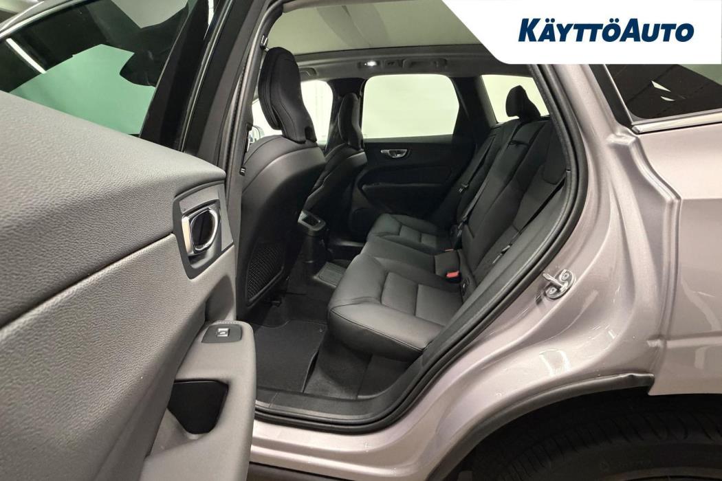 VOLVO XC60 2027