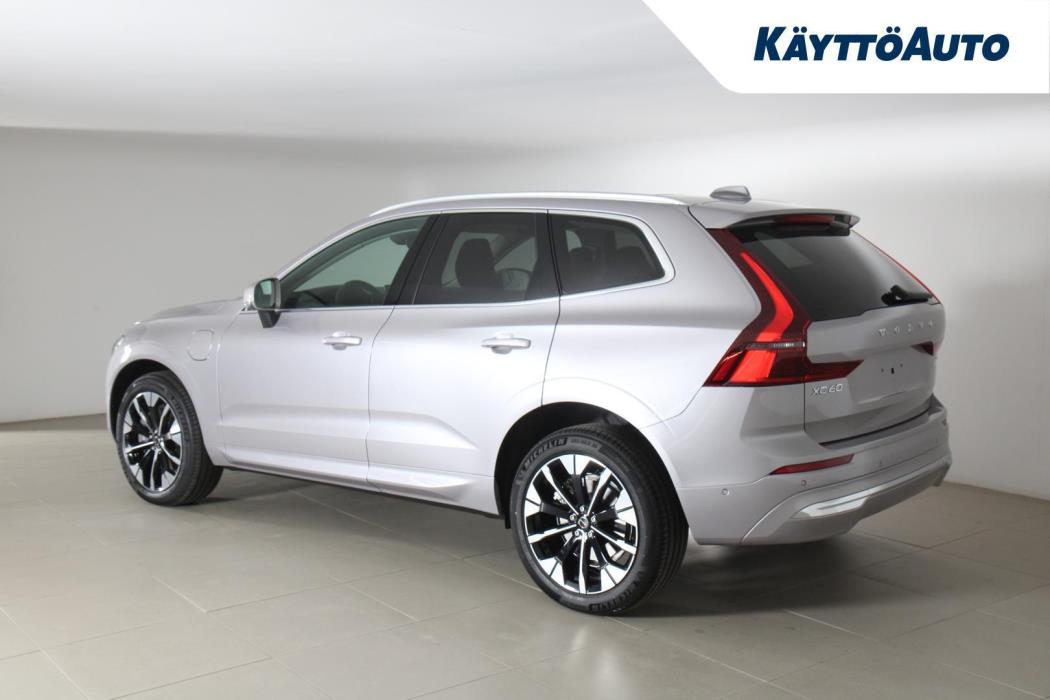 VOLVO XC60 2027