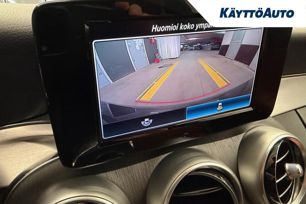 MERCEDES-BENZ C 2021