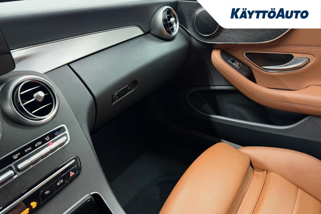 MERCEDES-BENZ C 2021