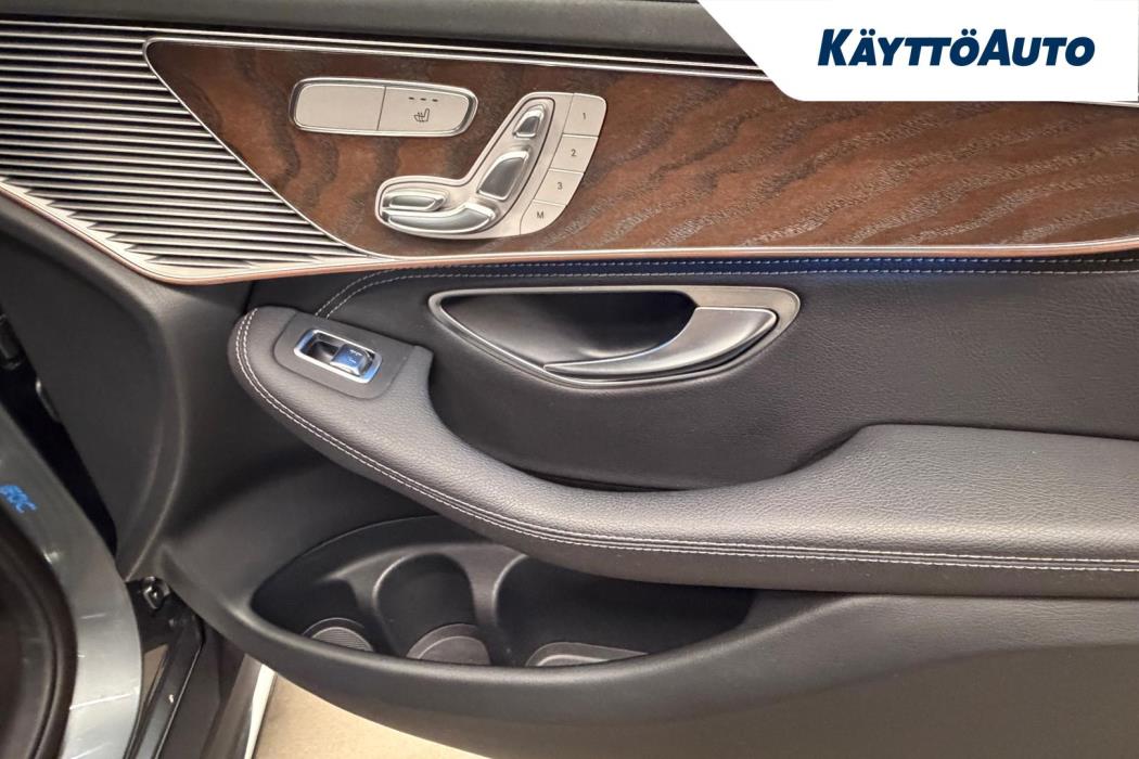 MERCEDES-BENZ EQC 2020