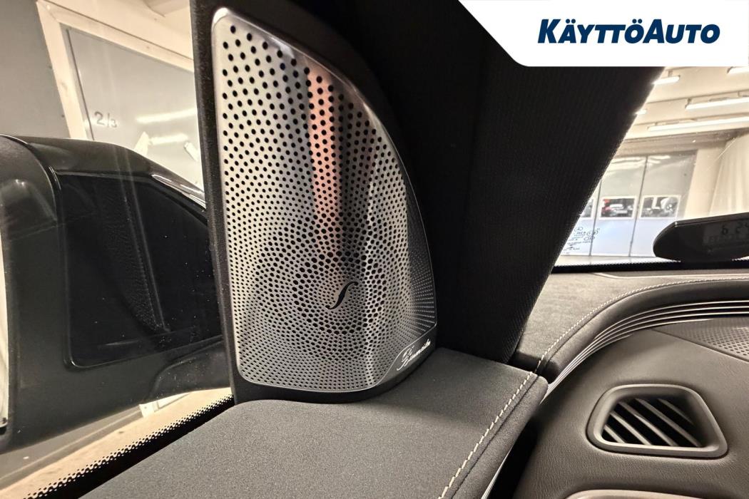 MERCEDES-BENZ EQC 2020