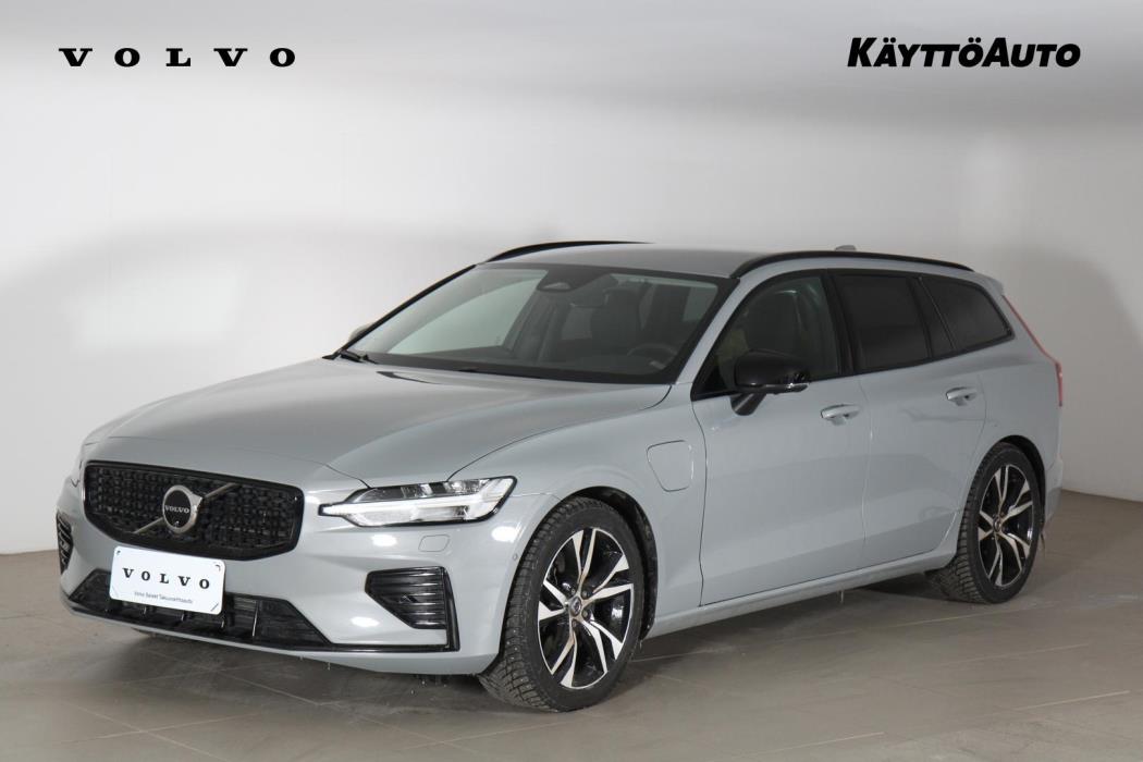 VOLVO V60 2024