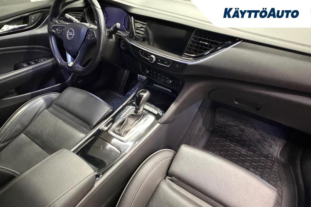 OPEL Insignia 2018
