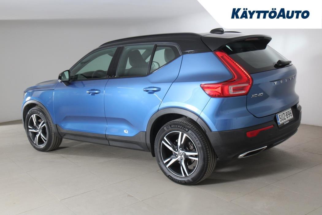 VOLVO XC40 2019
