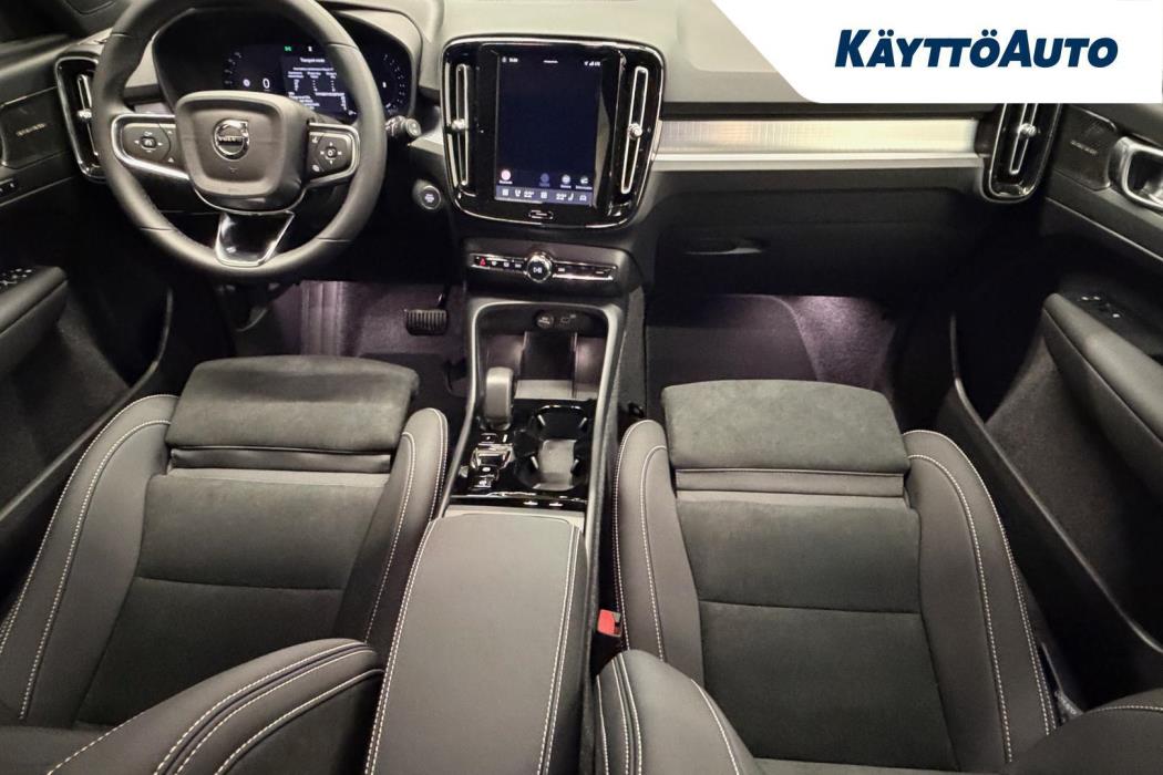 VOLVO XC40 2027
