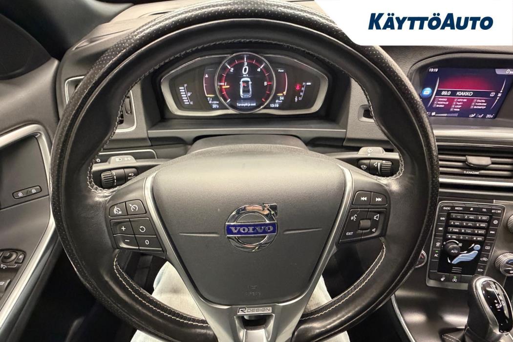 VOLVO S60 2018