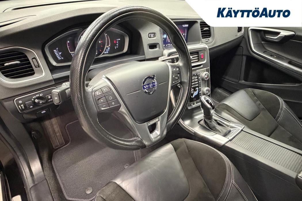 VOLVO S60 2018