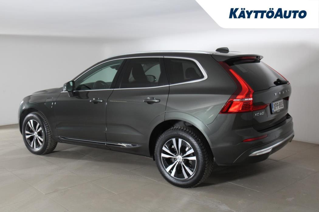VOLVO XC60 2022