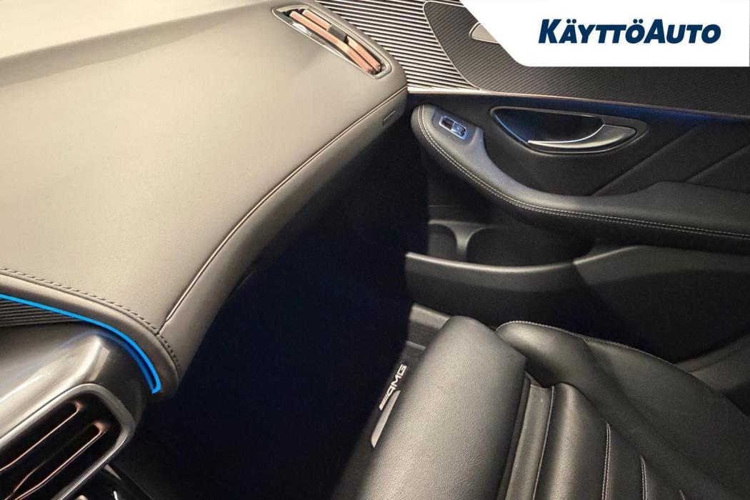 MERCEDES-BENZ EQC 2020