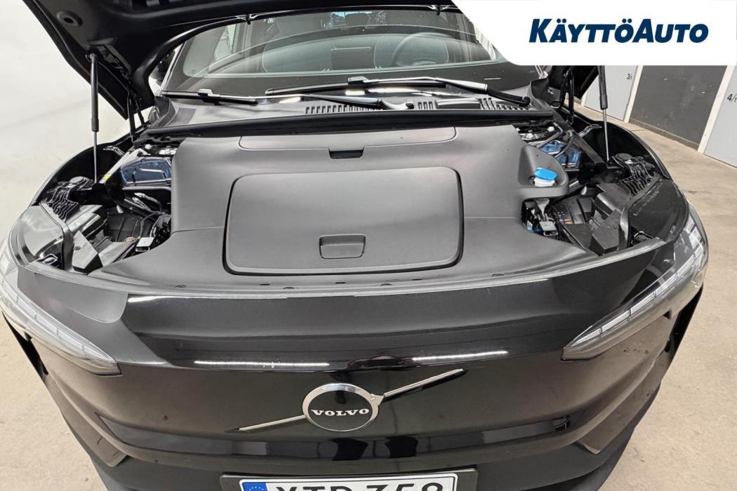 VOLVO EX30 2026