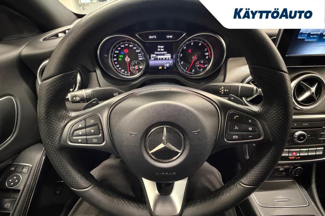 MERCEDES-BENZ CLA 2017