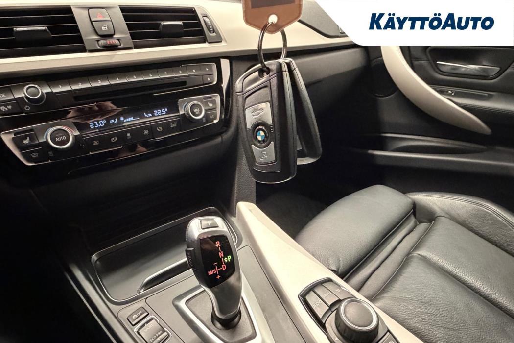 BMW 320 2017