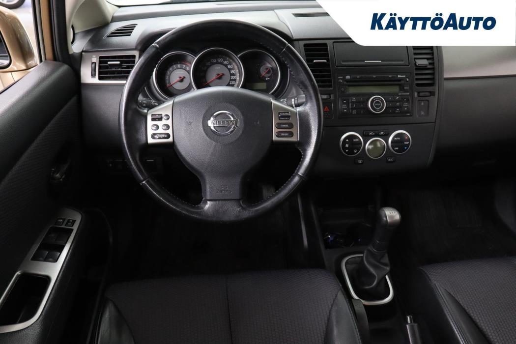 NISSAN Tiida 2008