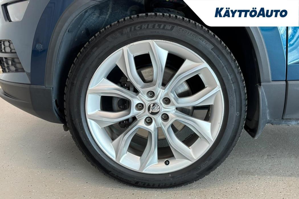 SKODA Karoq 2019