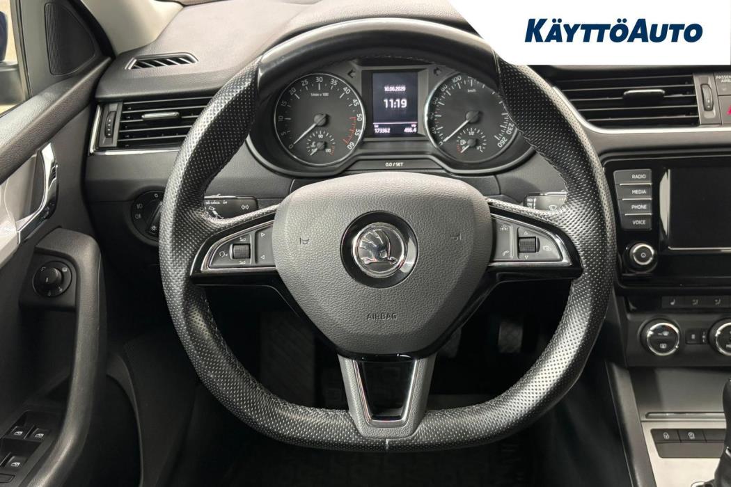 SKODA Octavia 2016