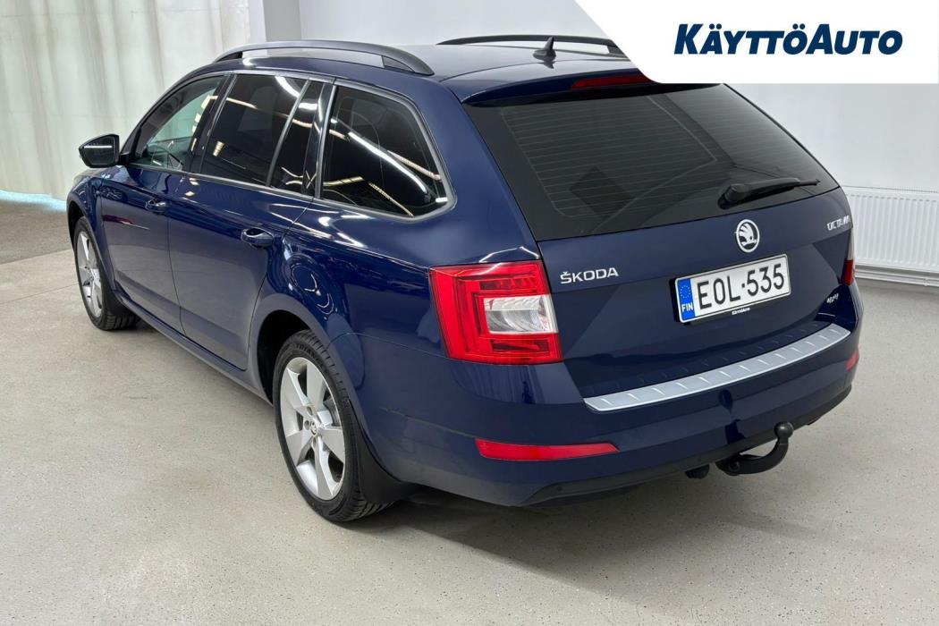 SKODA Octavia 2016