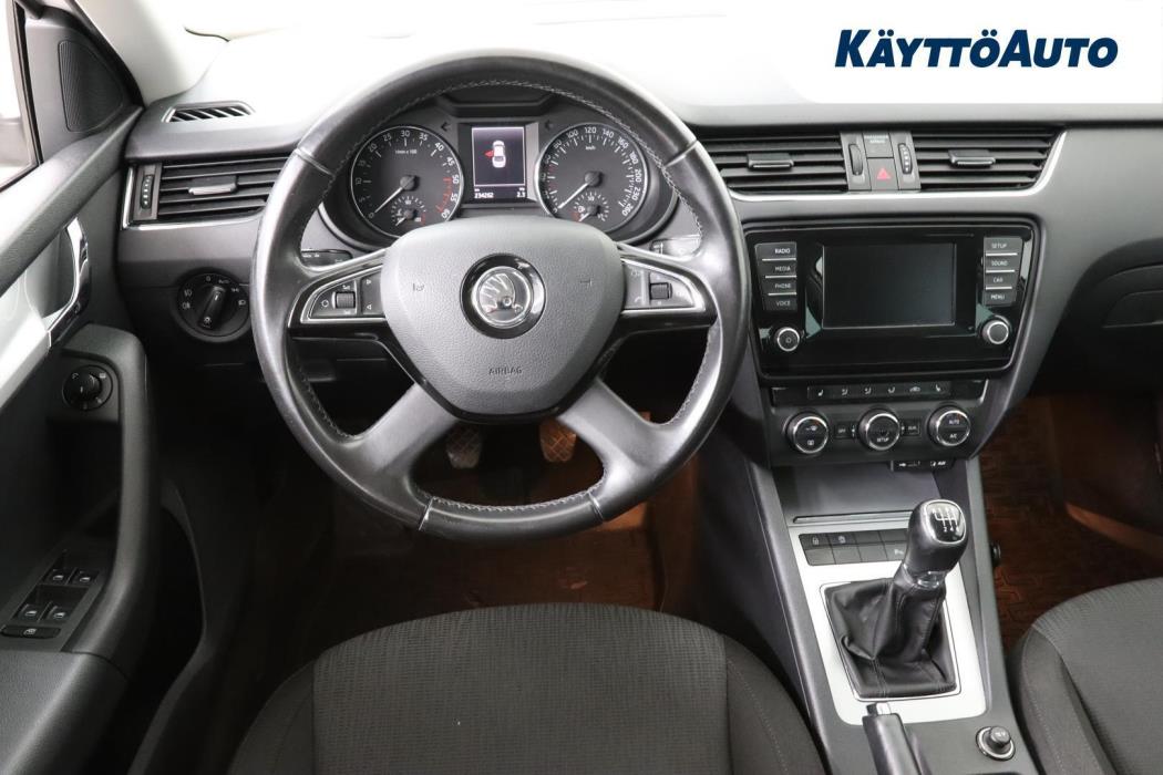 SKODA Octavia 2014