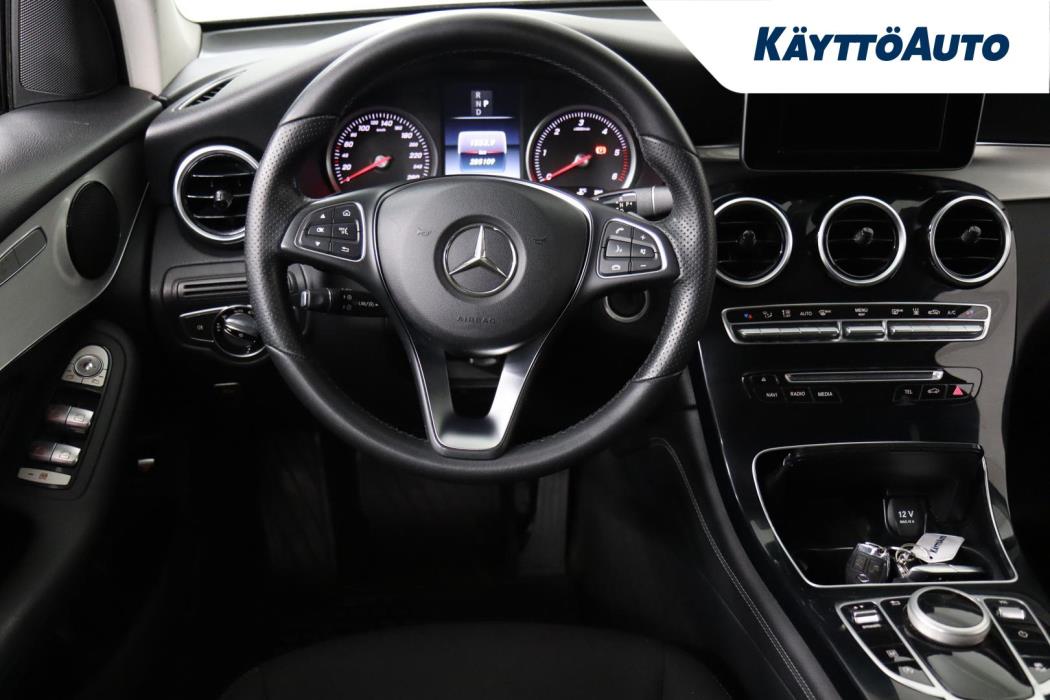 MERCEDES-BENZ GLC 2016