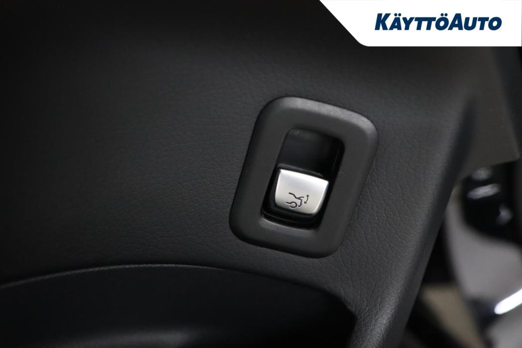 MERCEDES-BENZ GLC 2016