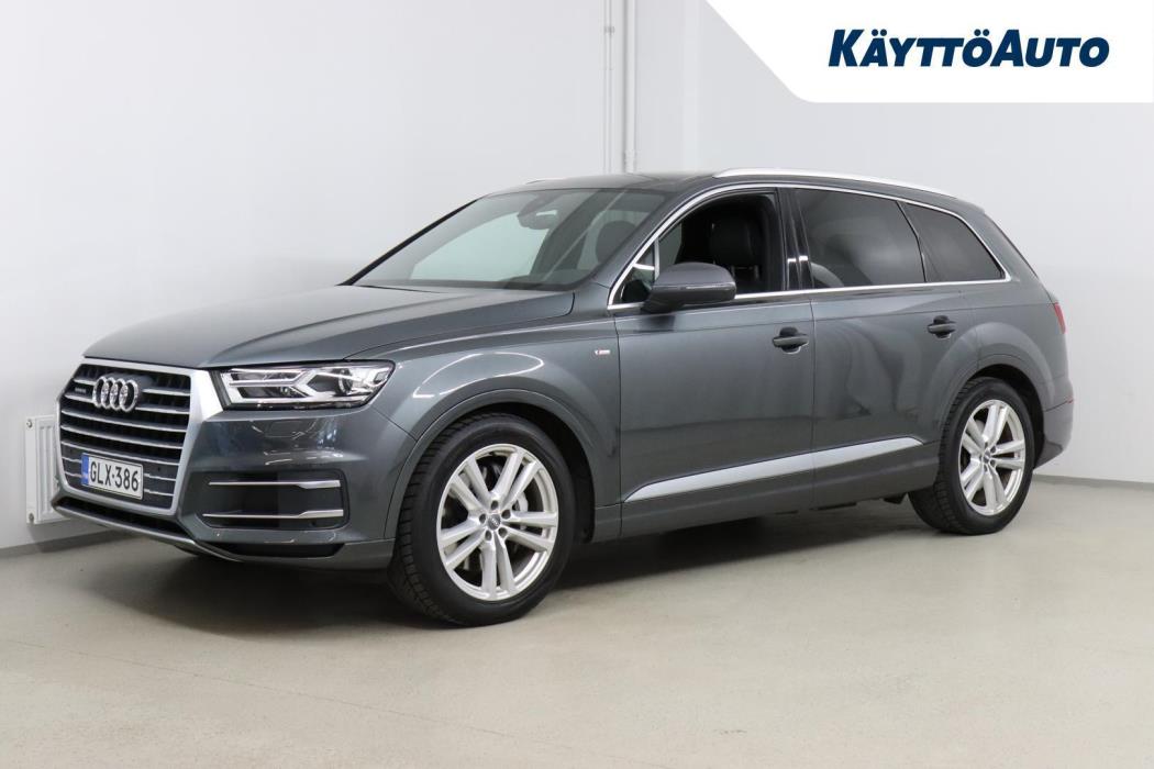AUDI Q7 2015