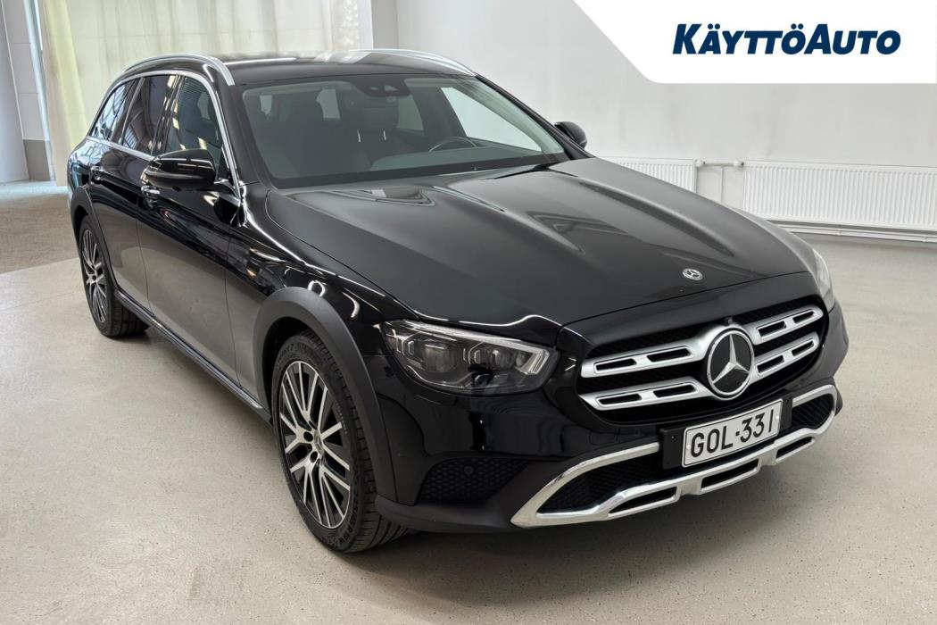 MERCEDES-BENZ E 2021