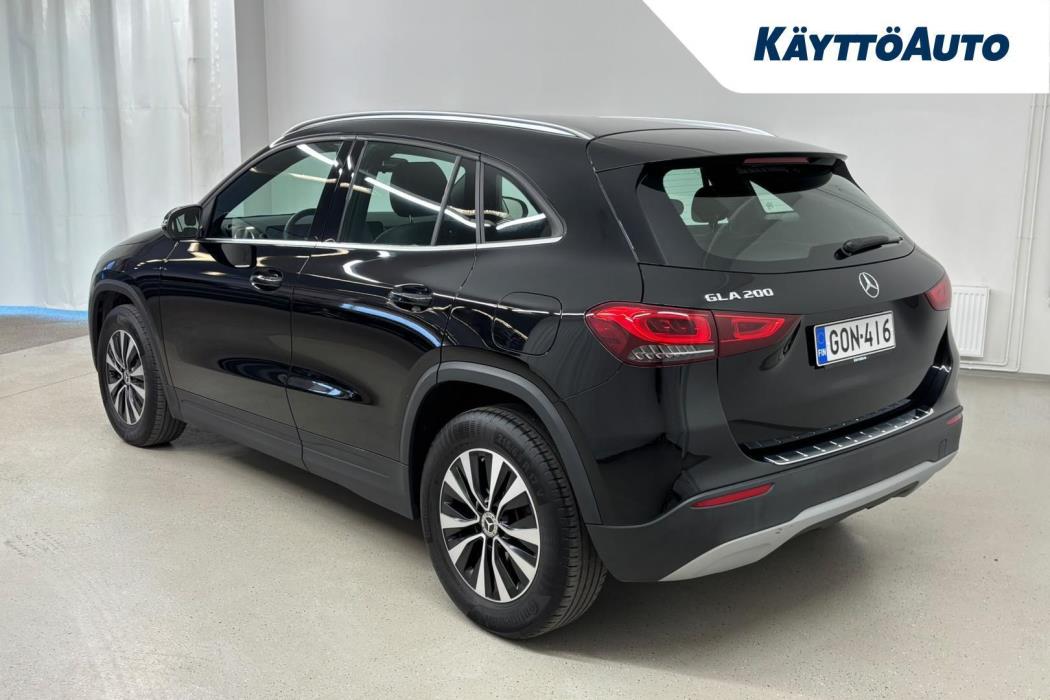 MERCEDES-BENZ GLA 2020