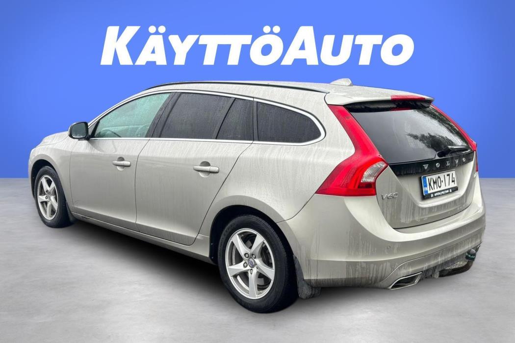 VOLVO V60 2014