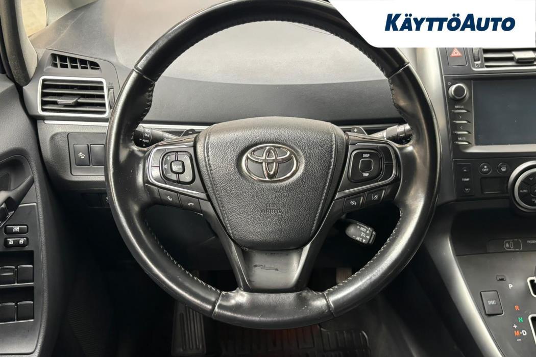 TOYOTA Verso 2016