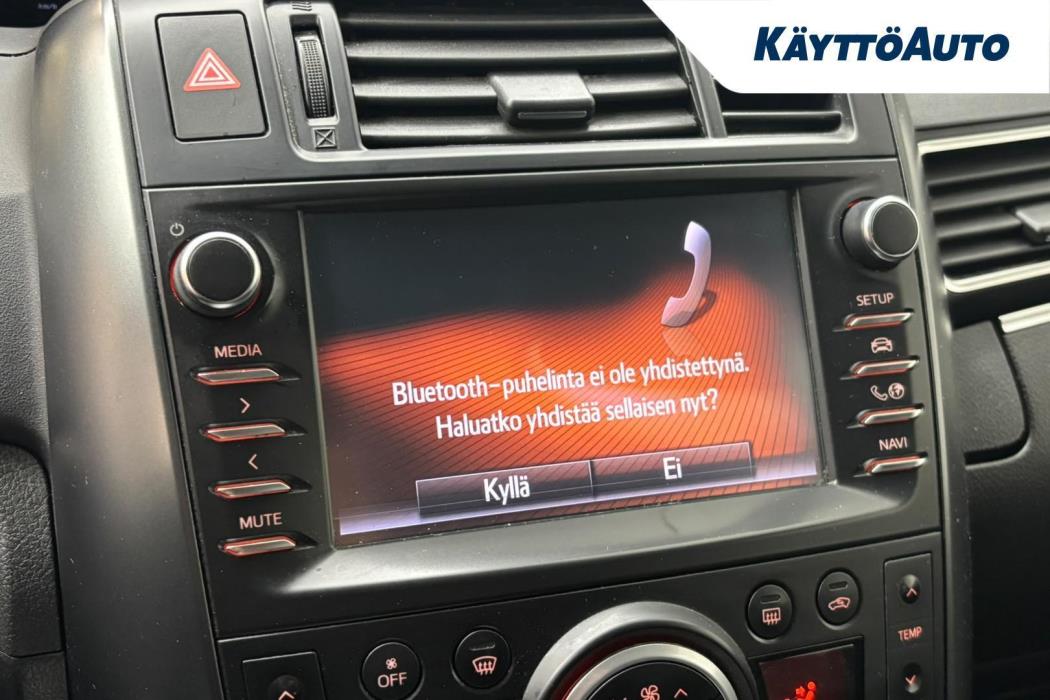 TOYOTA Verso 2016