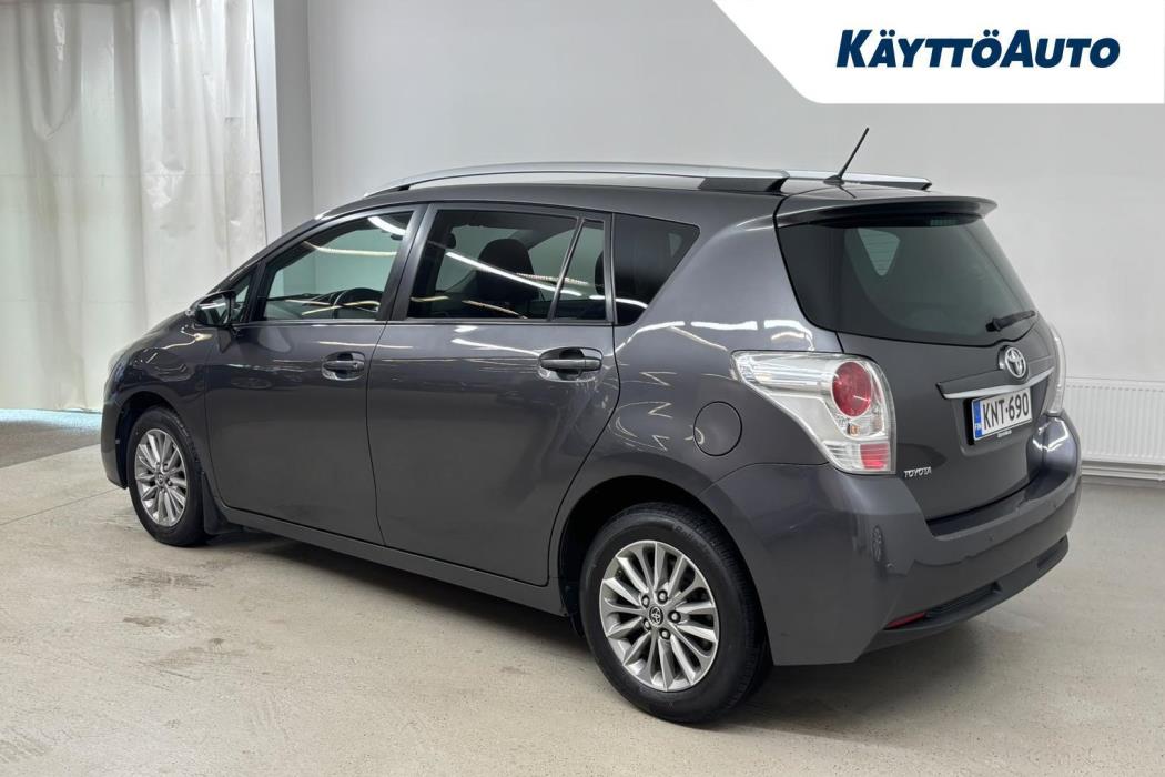 TOYOTA Verso 2016
